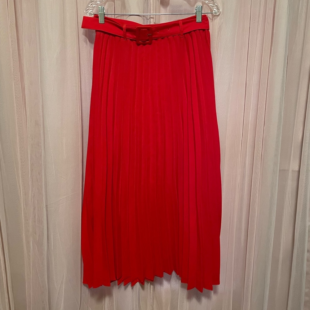 Like New Pleated Alpha & Omega Belted Skirt